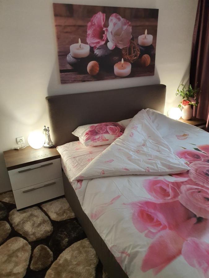 סופיה Vip Apartment & Parking מראה חיצוני תמונה